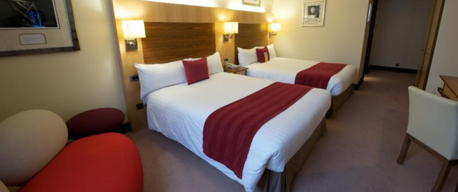 Arora Hotel Manchester - Quad Bedroom